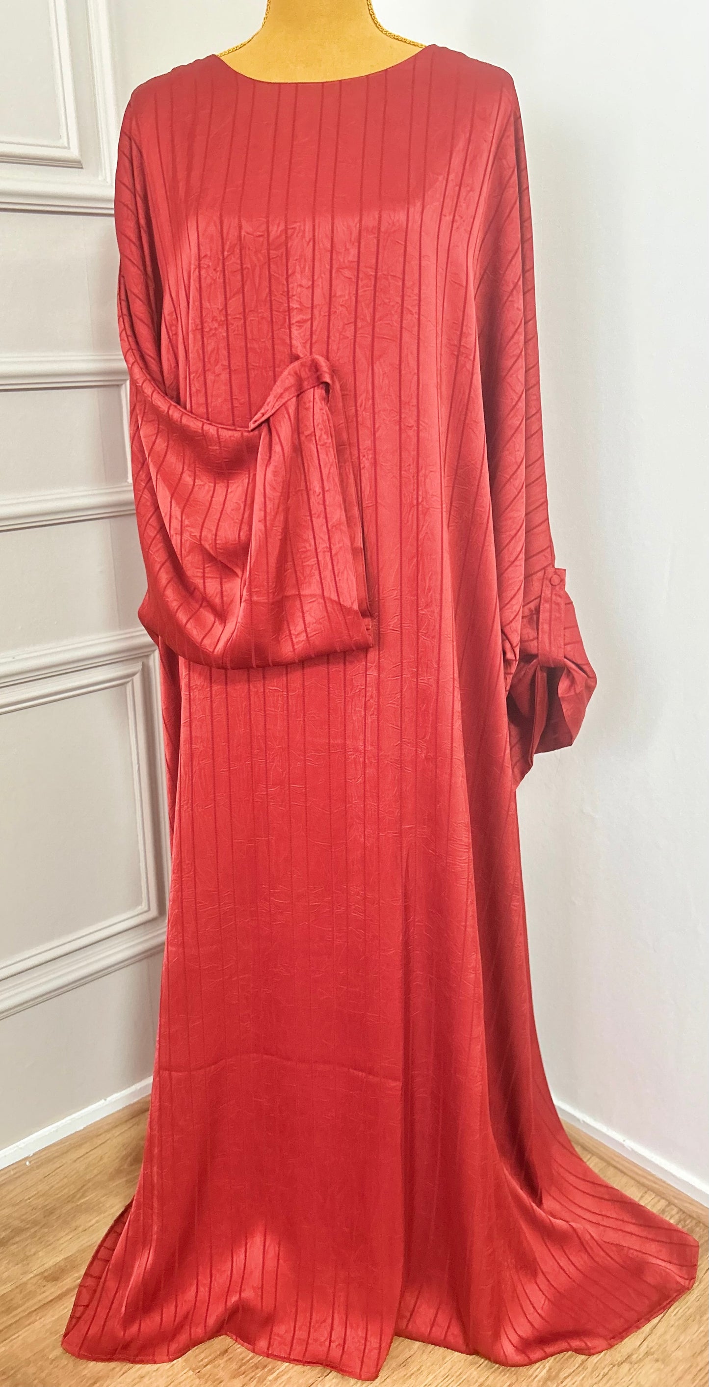 Abaya Satinée Rouge